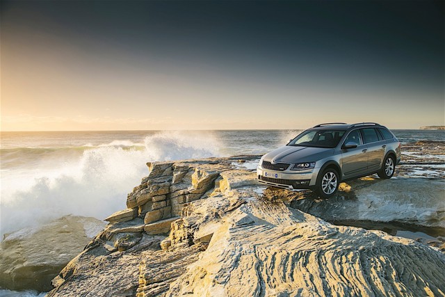 Skoda Octavia Scout photo 11