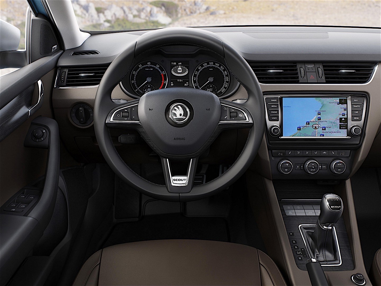 Skoda Octavia Scout photo 50