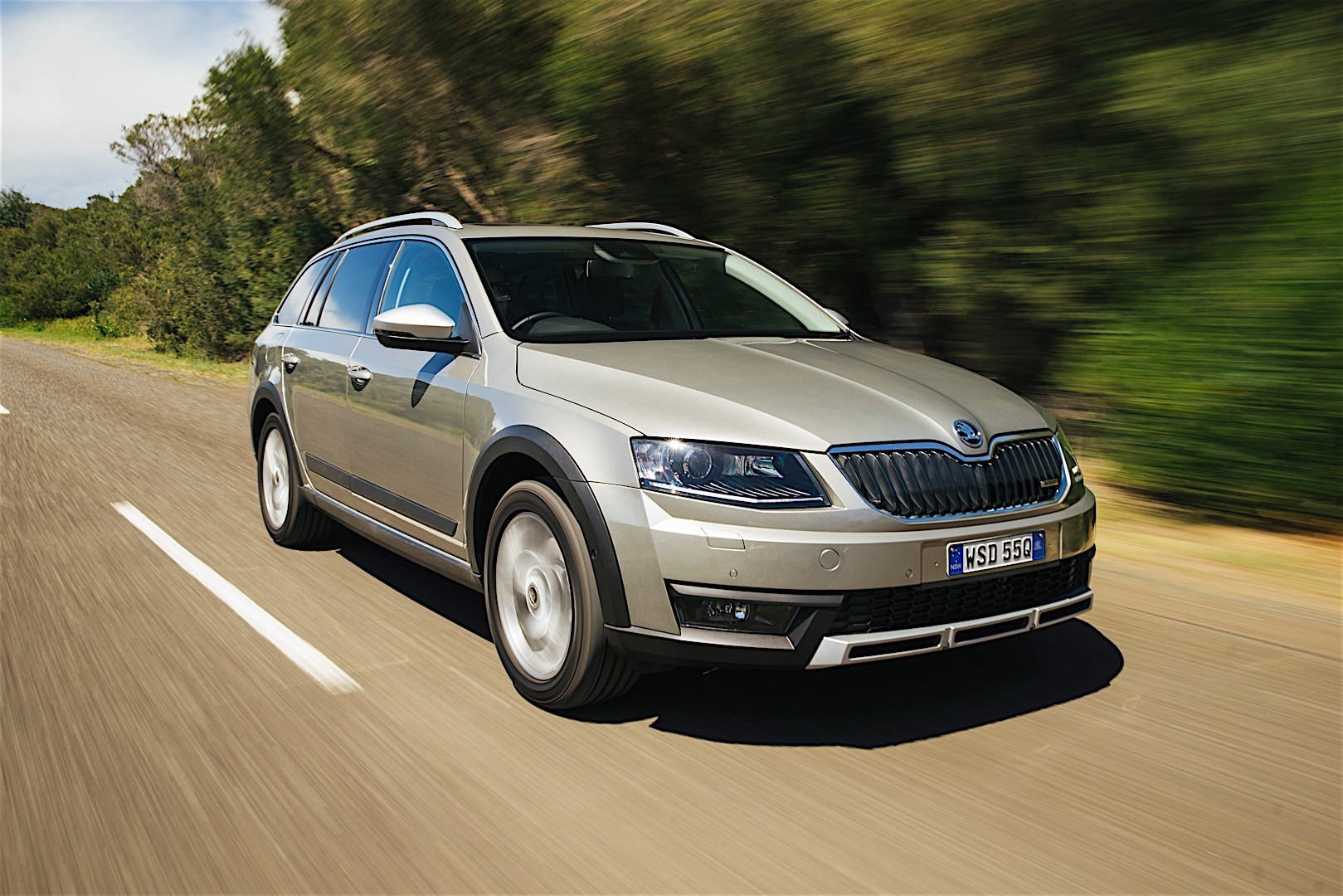 Skoda Octavia Scout photo 20