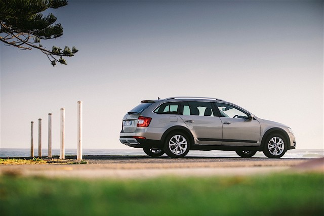 Skoda Octavia Scout photo 22