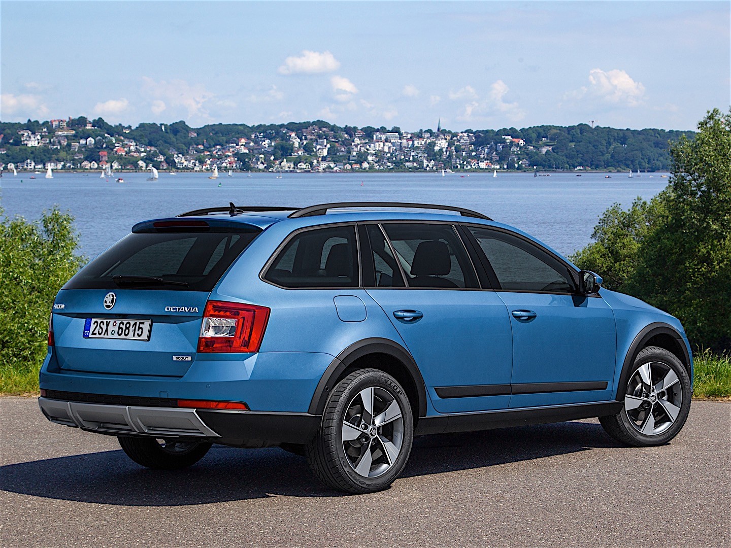 Skoda Octavia Scout photo 39