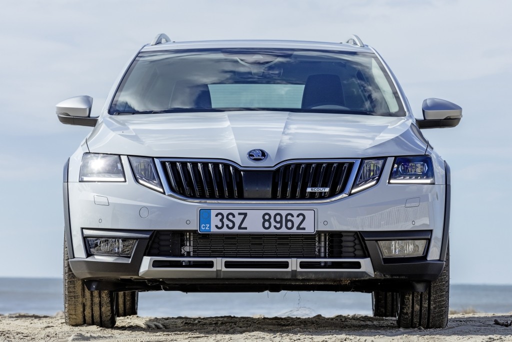 Skoda Octavia Scout photo 11