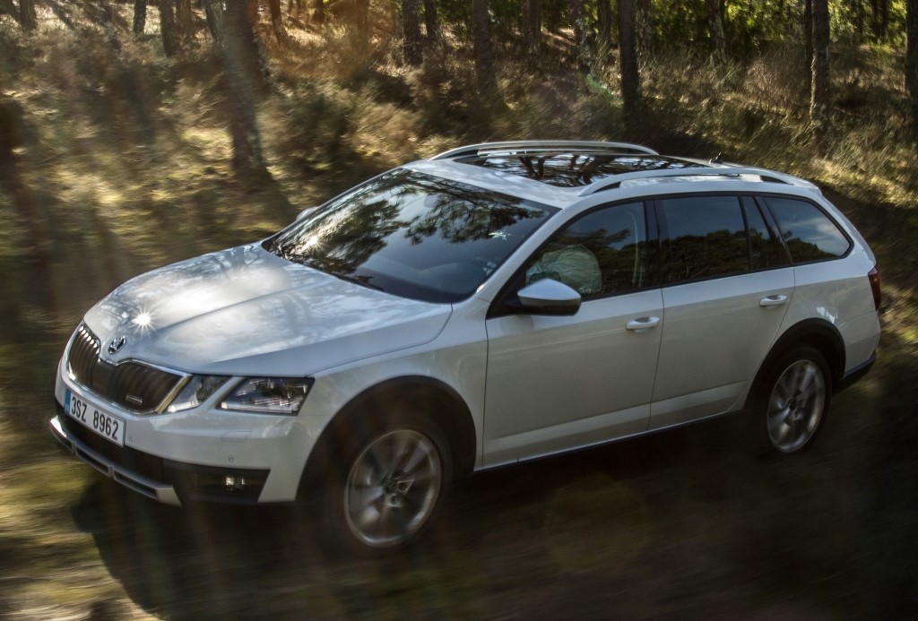Skoda Octavia Scout photo 14