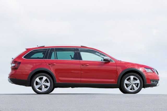 Skoda Octavia Scout foto 15
