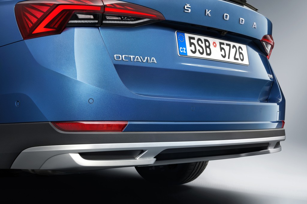 Skoda Octavia Scout photo 12