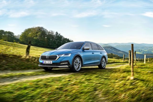 Skoda Octavia Scout photo 3