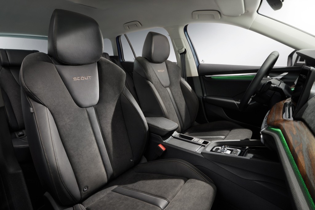 Skoda Octavia Scout photo 19