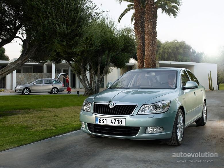 Skoda Octavia photo 2