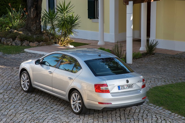 Skoda Octavia Foto 18