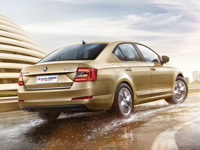 Skoda Octavia Foto 32