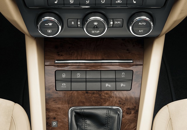 Skoda Octavia Foto 48