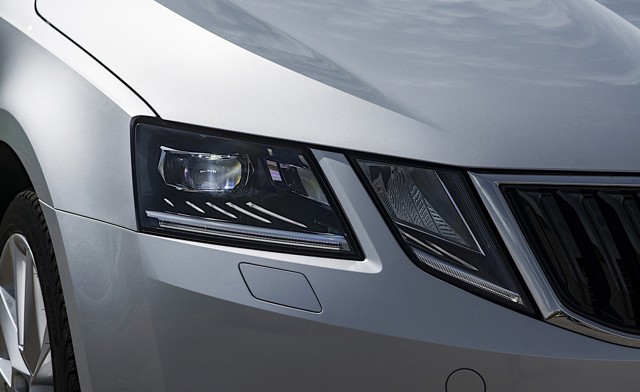 Skoda Octavia photo 25