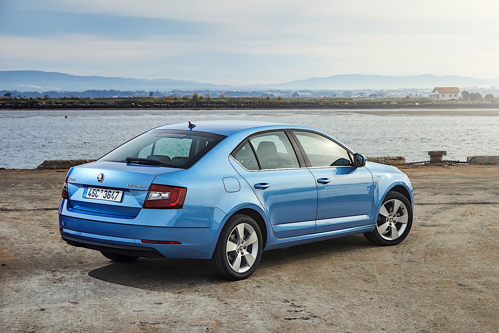 Skoda Octavia photo 33