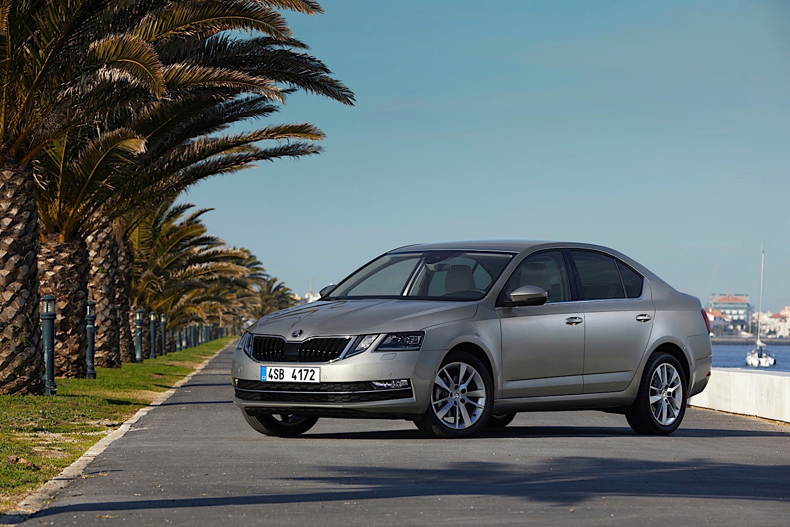 Skoda Octavia photo 39