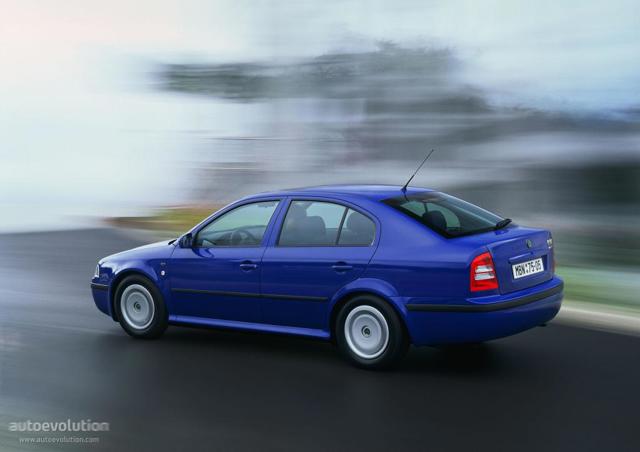Skoda Octavia foto 1