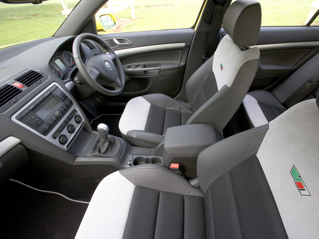 Skoda Octavia photo 23