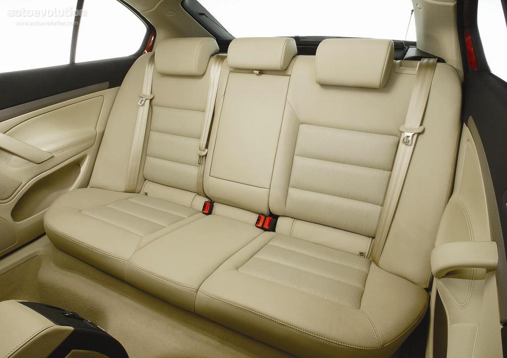 Skoda Octavia photo 18
