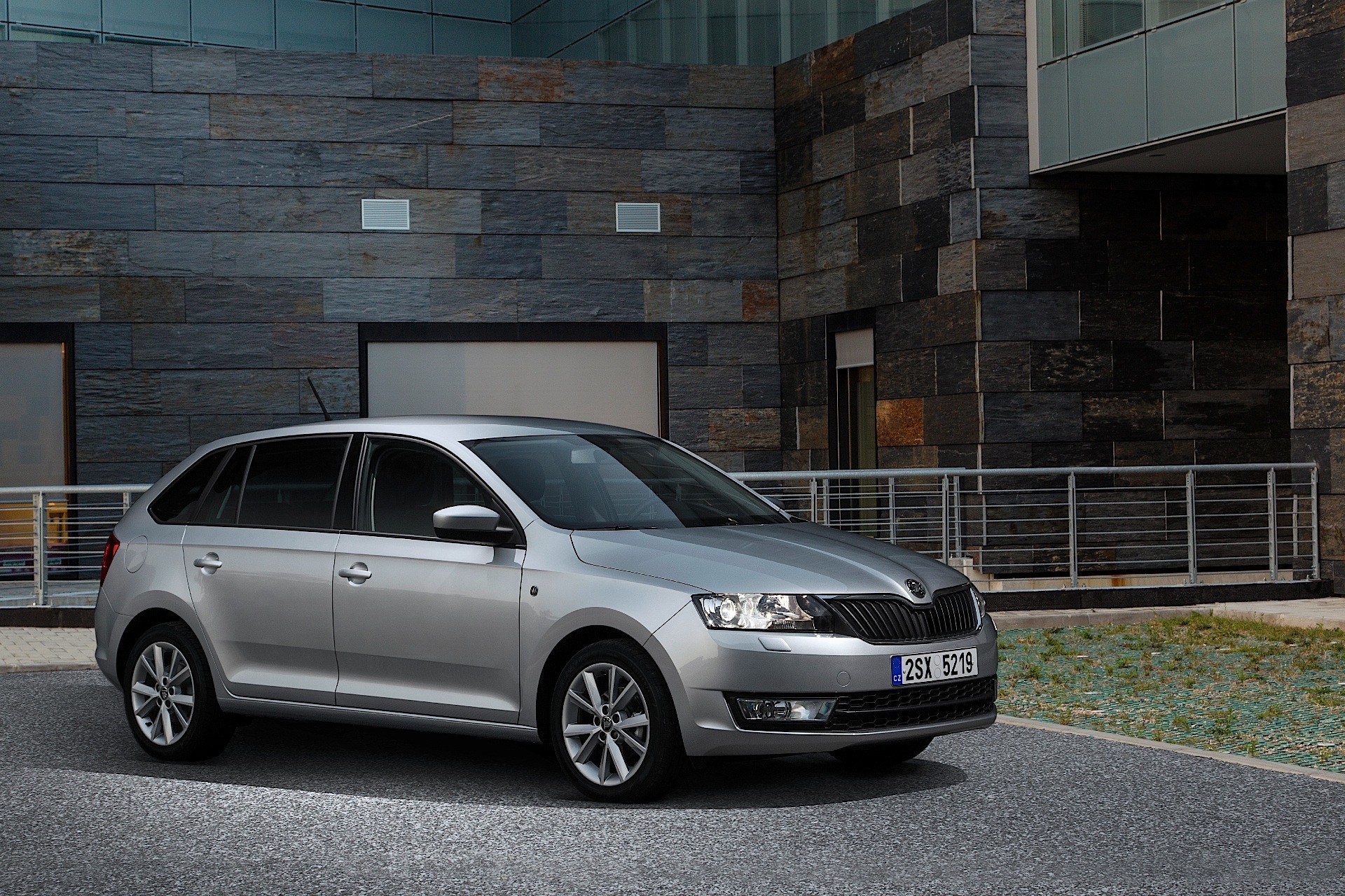 Skoda Rapid Spaceback photo 36