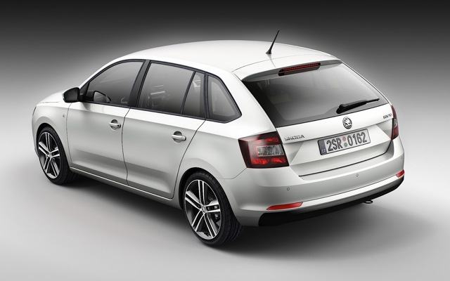 Skoda Rapid Spaceback photo 4