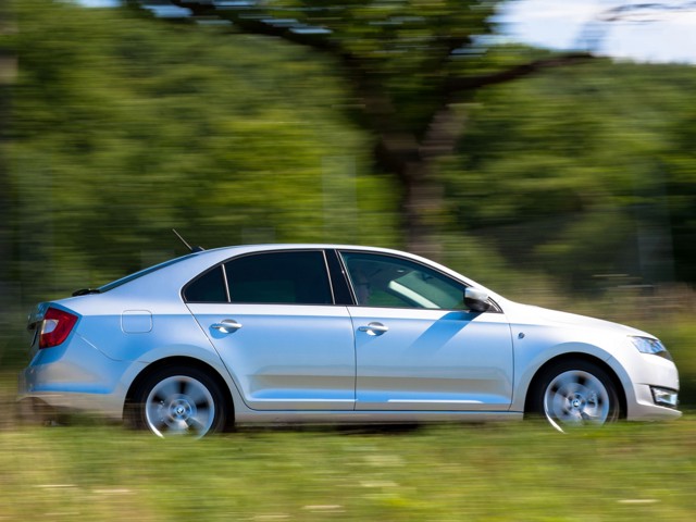 Skoda Rapid photo 32