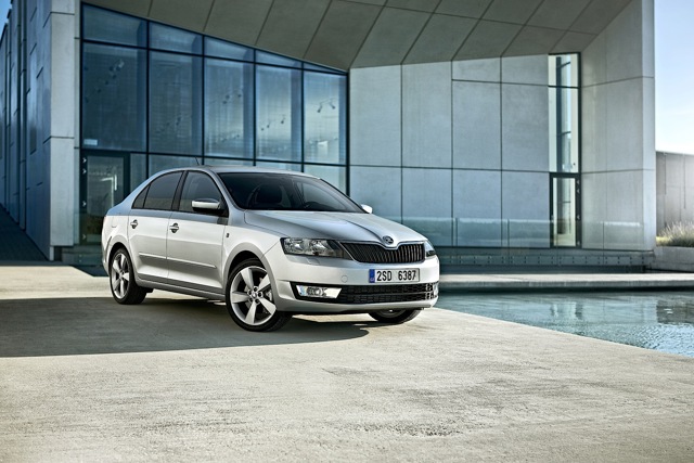 Skoda Rapid photo 2