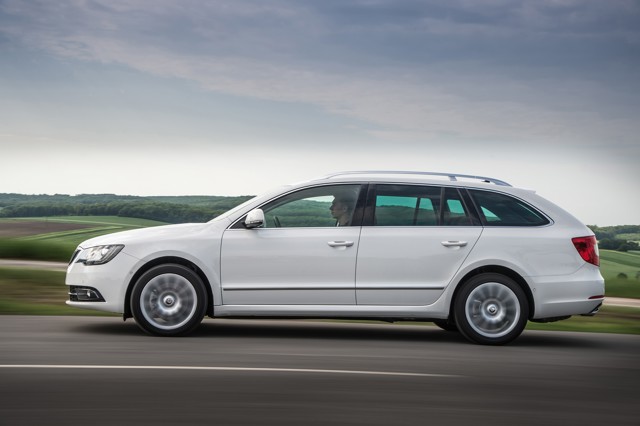 Skoda Superb Combi / Scout photo 26
