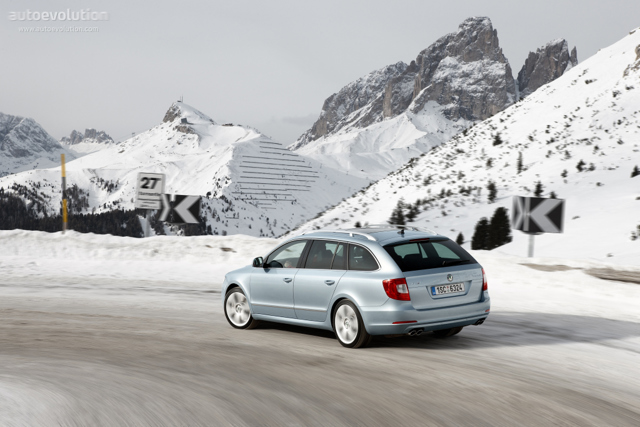 Skoda Superb Combi / Scout photo 15