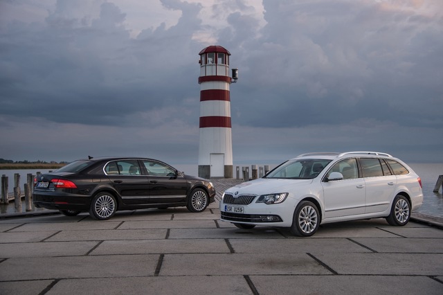 Skoda Superb Combi / Scout photo 31