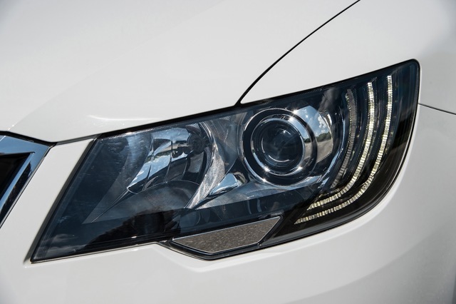 Skoda Superb Combi / Scout photo 36