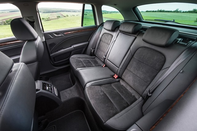 Skoda Superb Combi / Scout photo 52