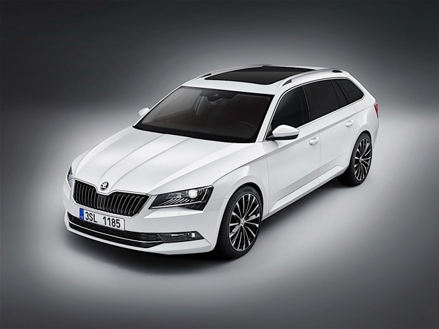Skoda Superb Combi / Scout photo 1