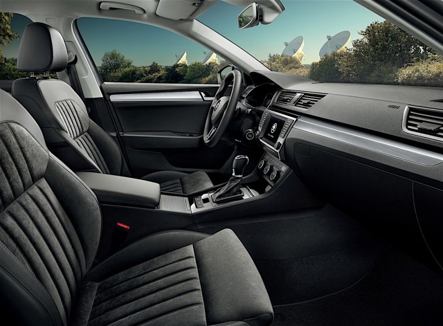 Skoda Superb Combi / Scout photo 56