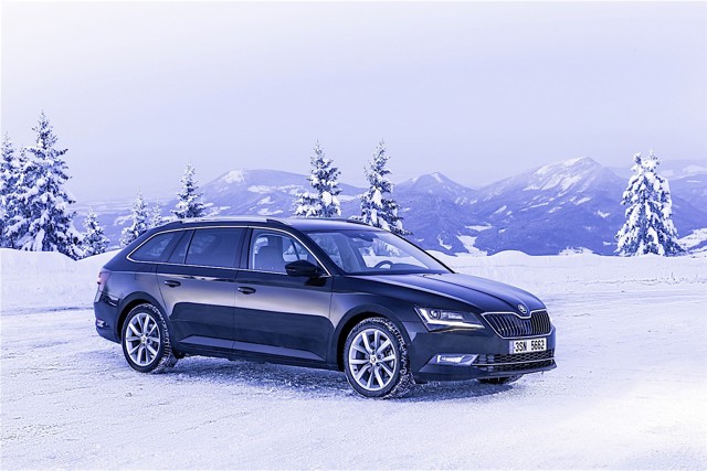 Skoda Superb Combi / Scout photo 44