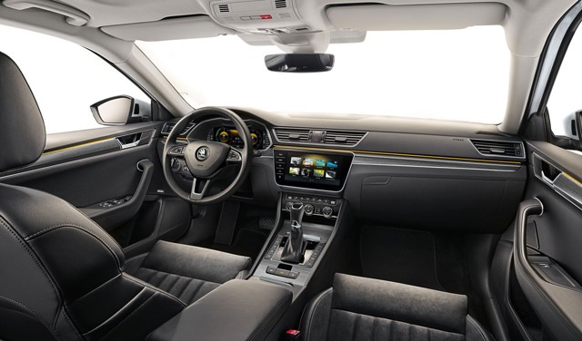 Skoda Superb Combi / Scout photo 47