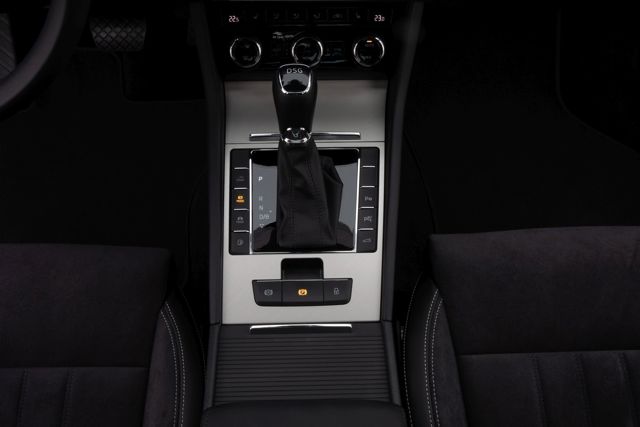 Skoda Superb Combi / Scout photo 49