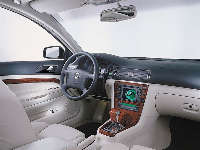 Skoda Superb photo 34