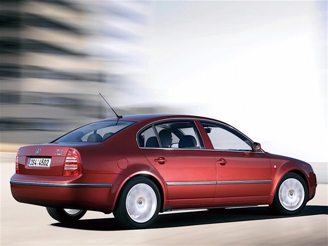 Skoda Superb photo 5
