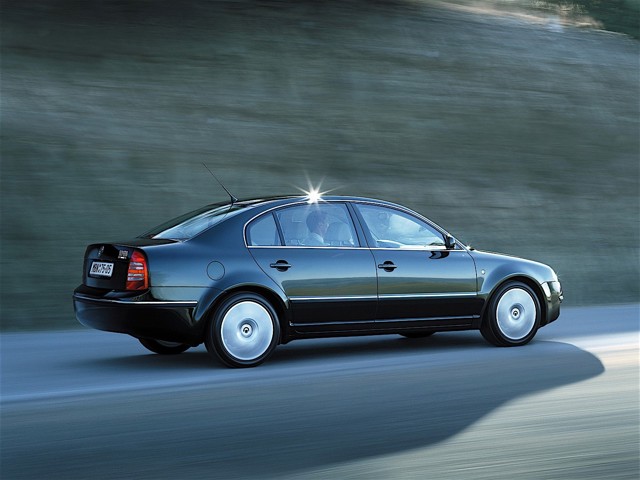 Skoda Superb photo 13