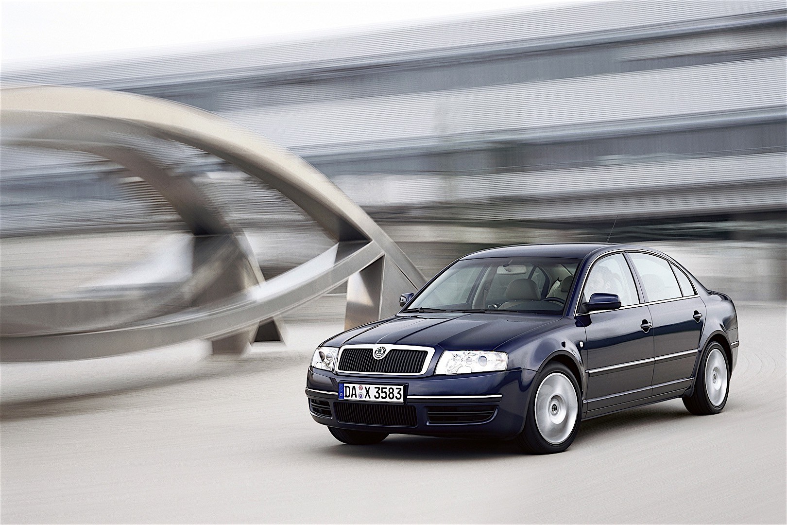 Skoda Superb photo 26