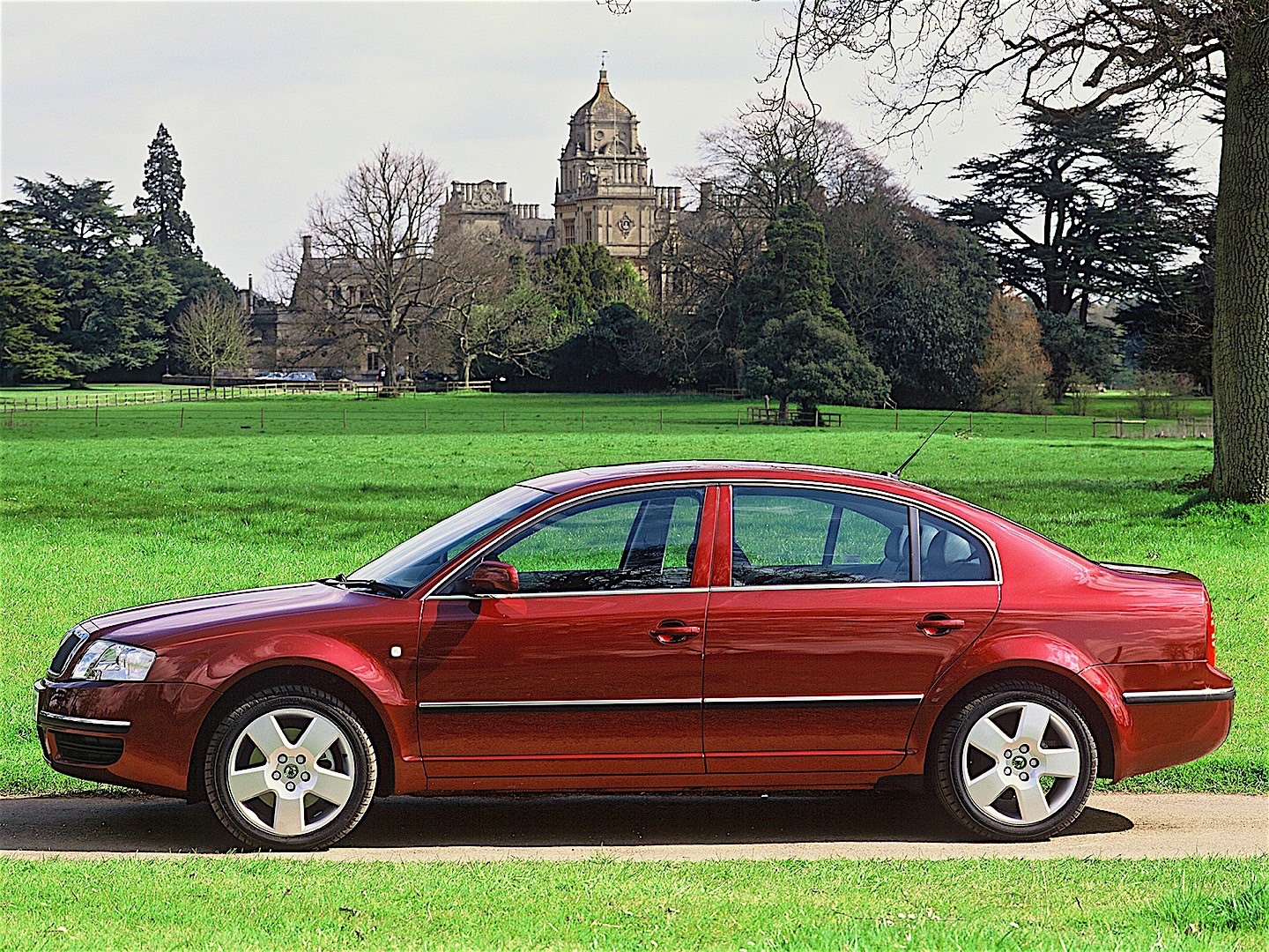 Skoda Superb photo 28
