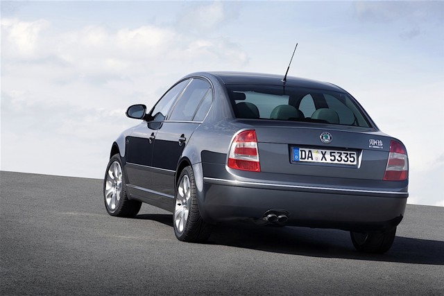 Skoda Superb photo 8
