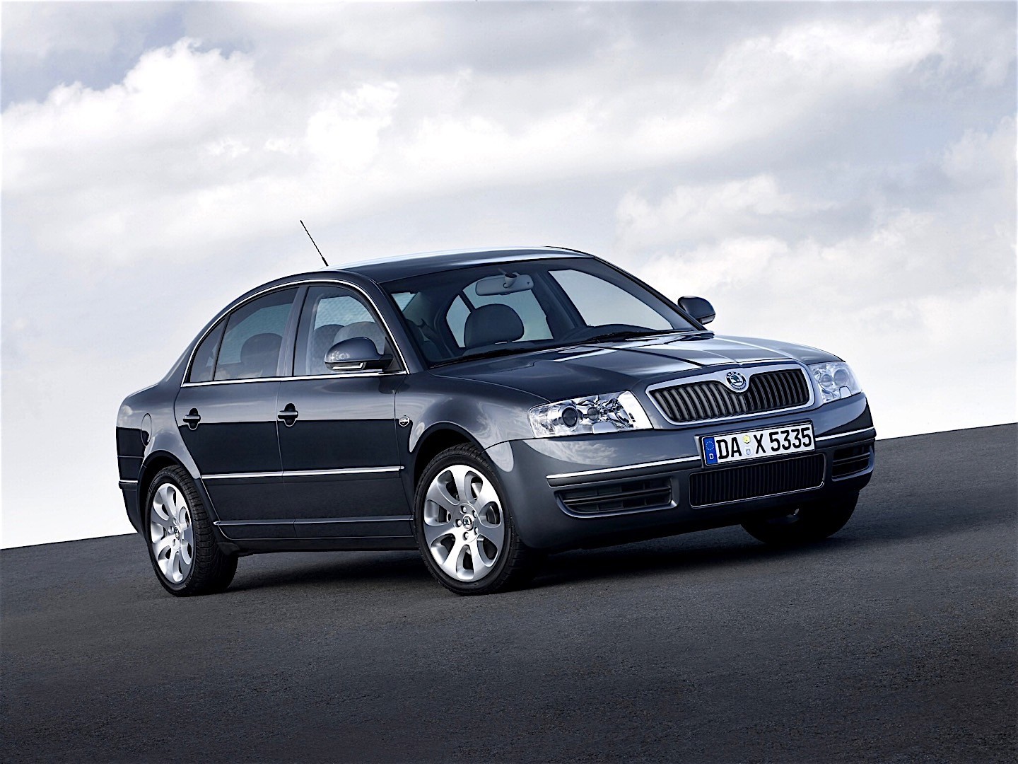 Skoda Superb photo 7