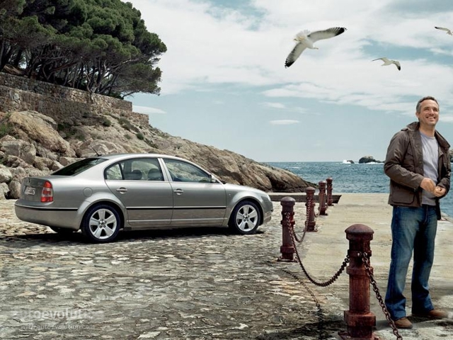 Skoda Superb foto 2