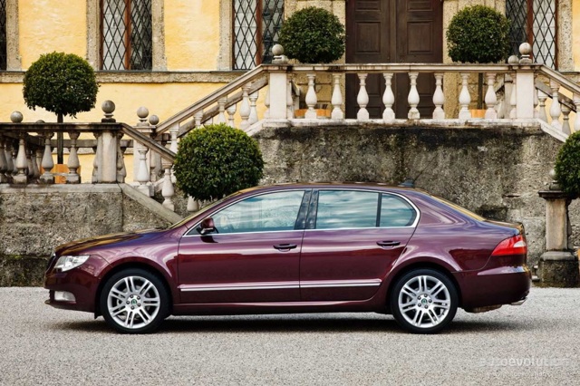 Skoda Superb foto 18