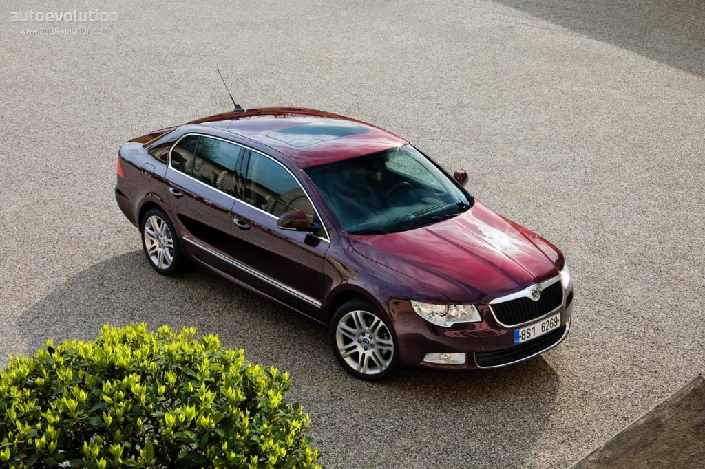 Skoda Superb photo 19