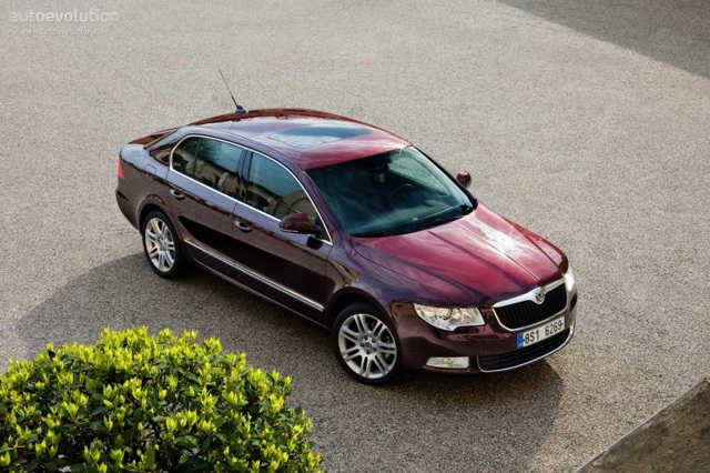 Skoda Superb foto 19