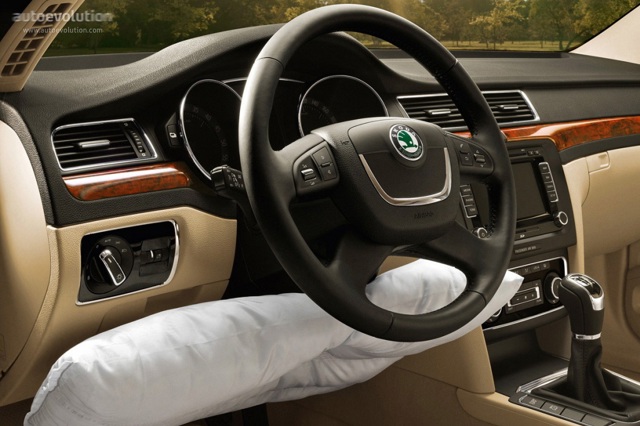 Skoda Superb foto 30