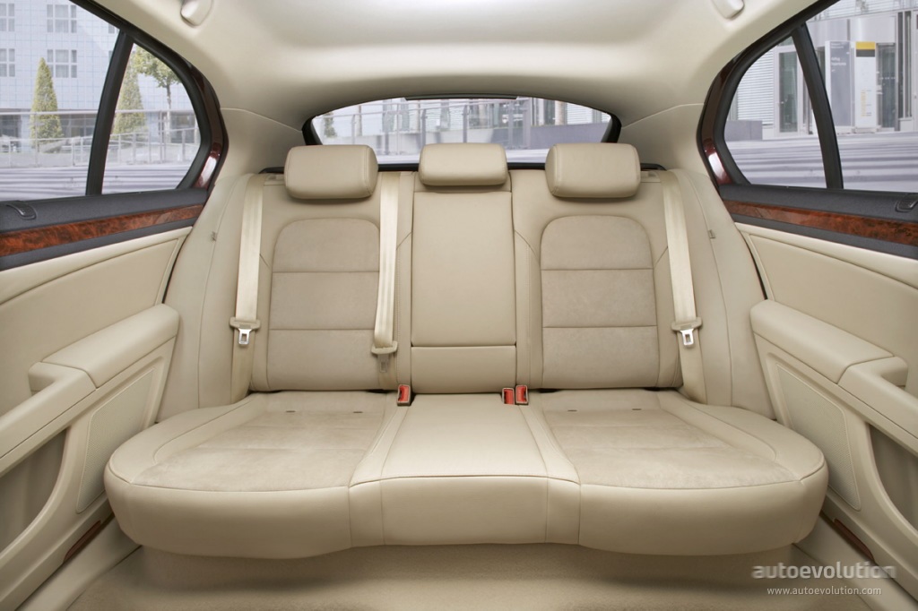 Skoda Superb photo 34