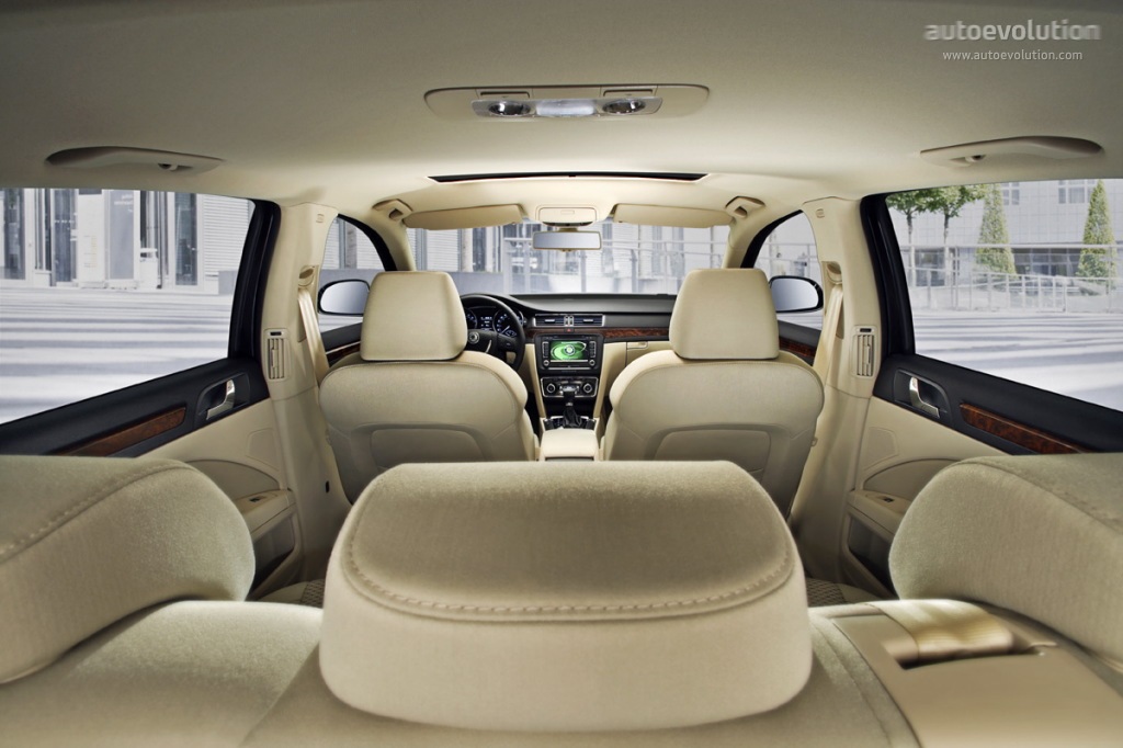 Skoda Superb photo 35
