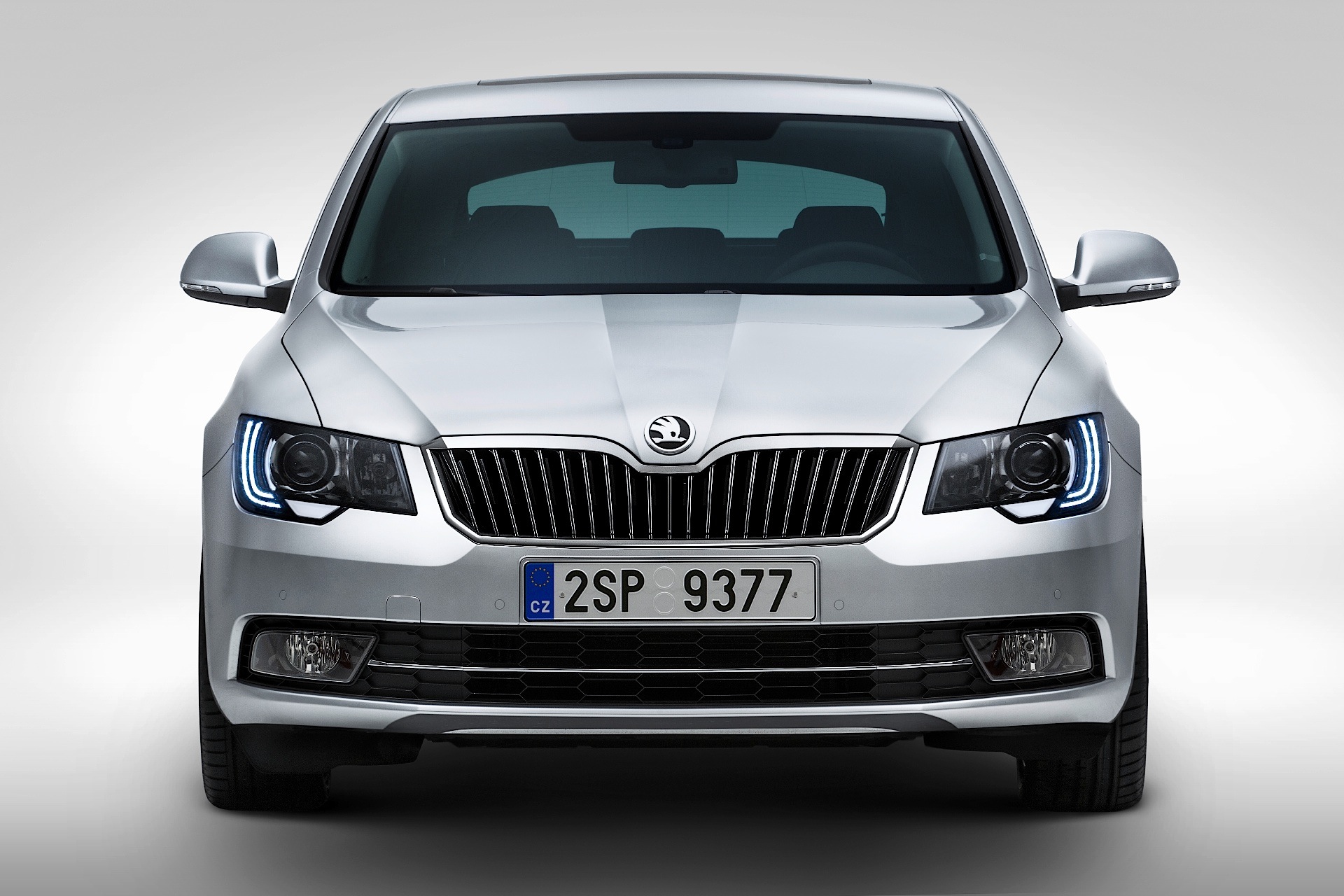Skoda Superb photo 9